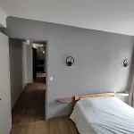 Center Of Lille, Spacious & Cozy شقة *