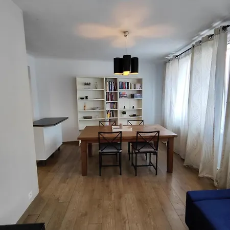 Daire Center Of Lille, Spacious & Cozy